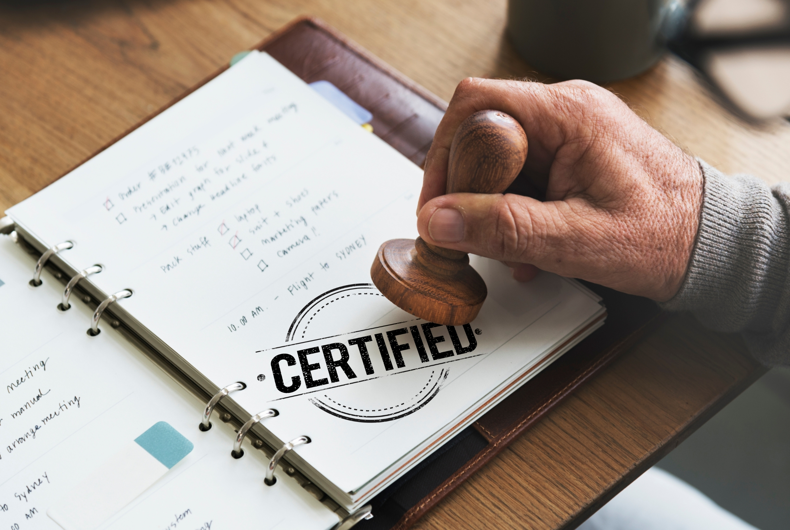 Student confirming enrollment certification and term requirements