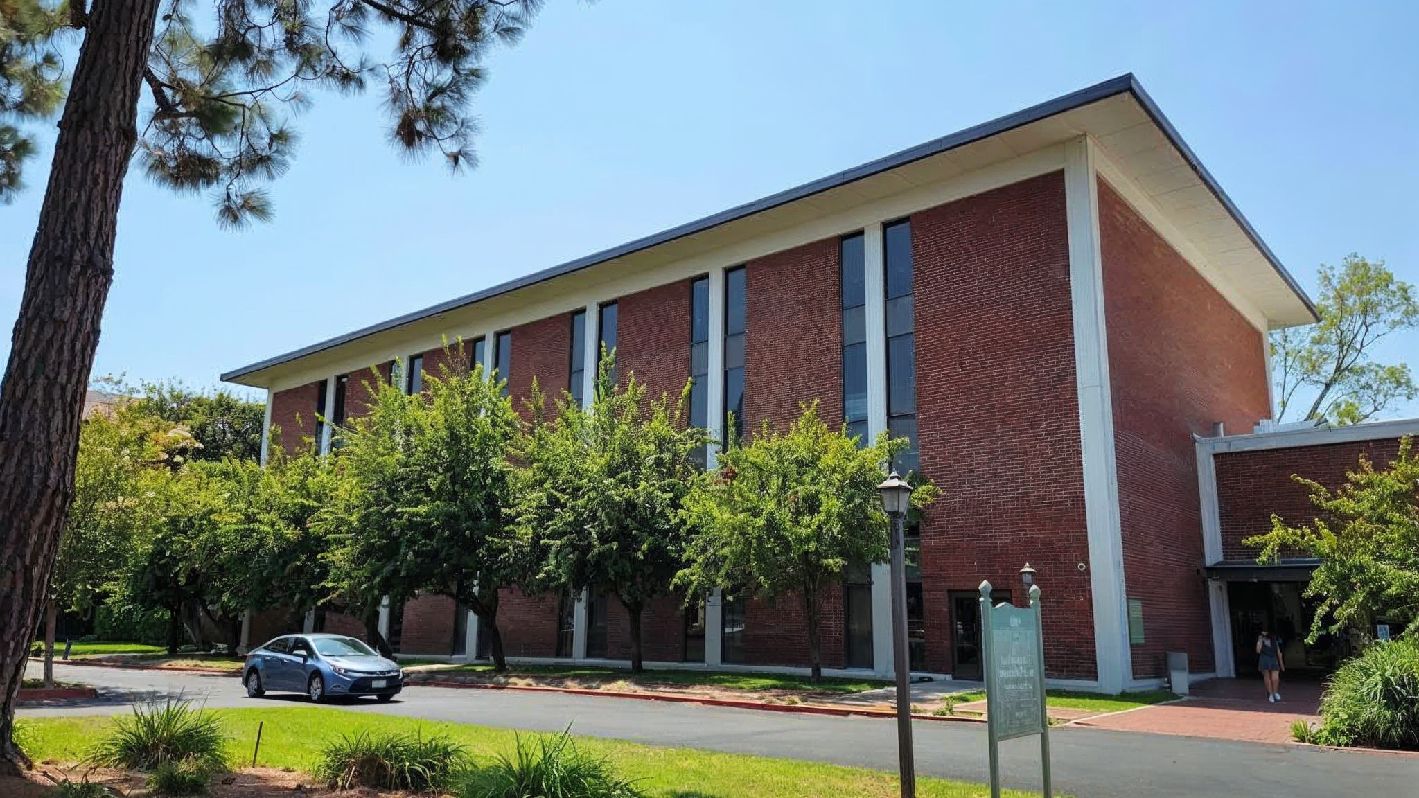 California Institute of Advanced Management